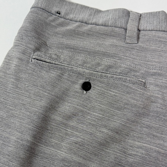 Hurley Men's Light Gray Flat Front Shorts - Picture 9 of 11